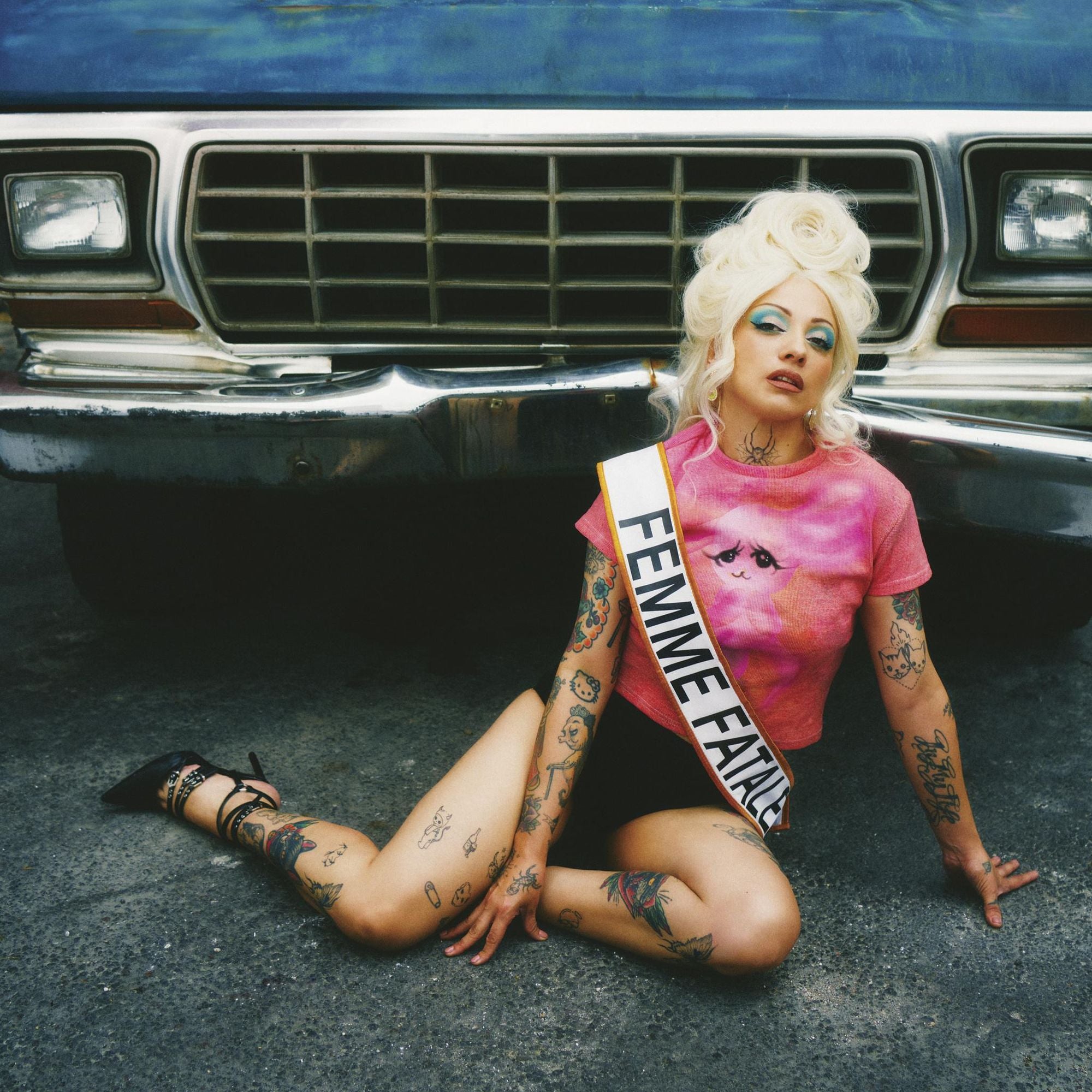 FEMME FATALE