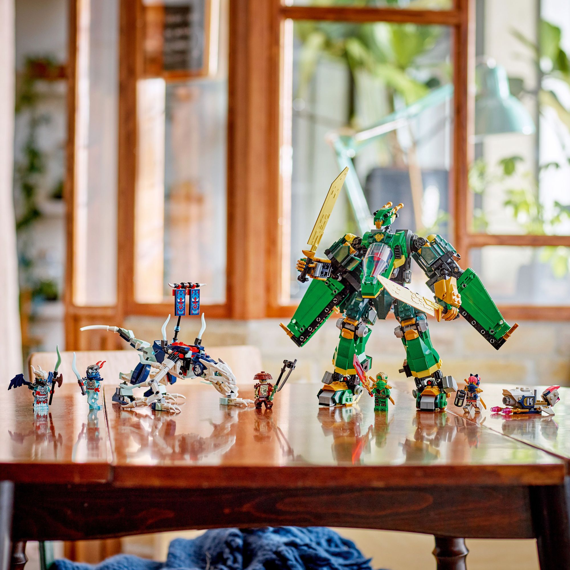 LEGO Ninjago Lloyd?s Jet Mech 71845