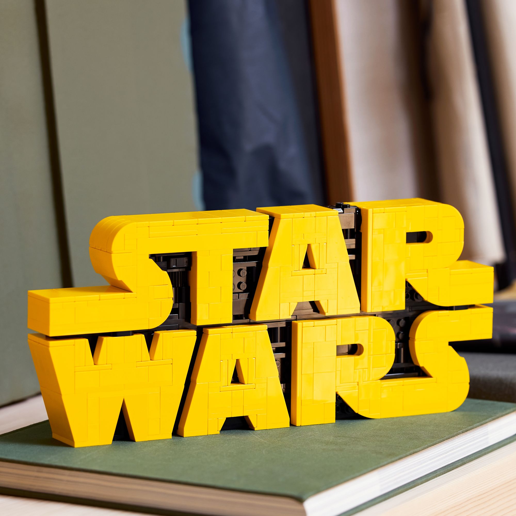 LEGO Star Wars Brick-Built Star Wars Logo 75407