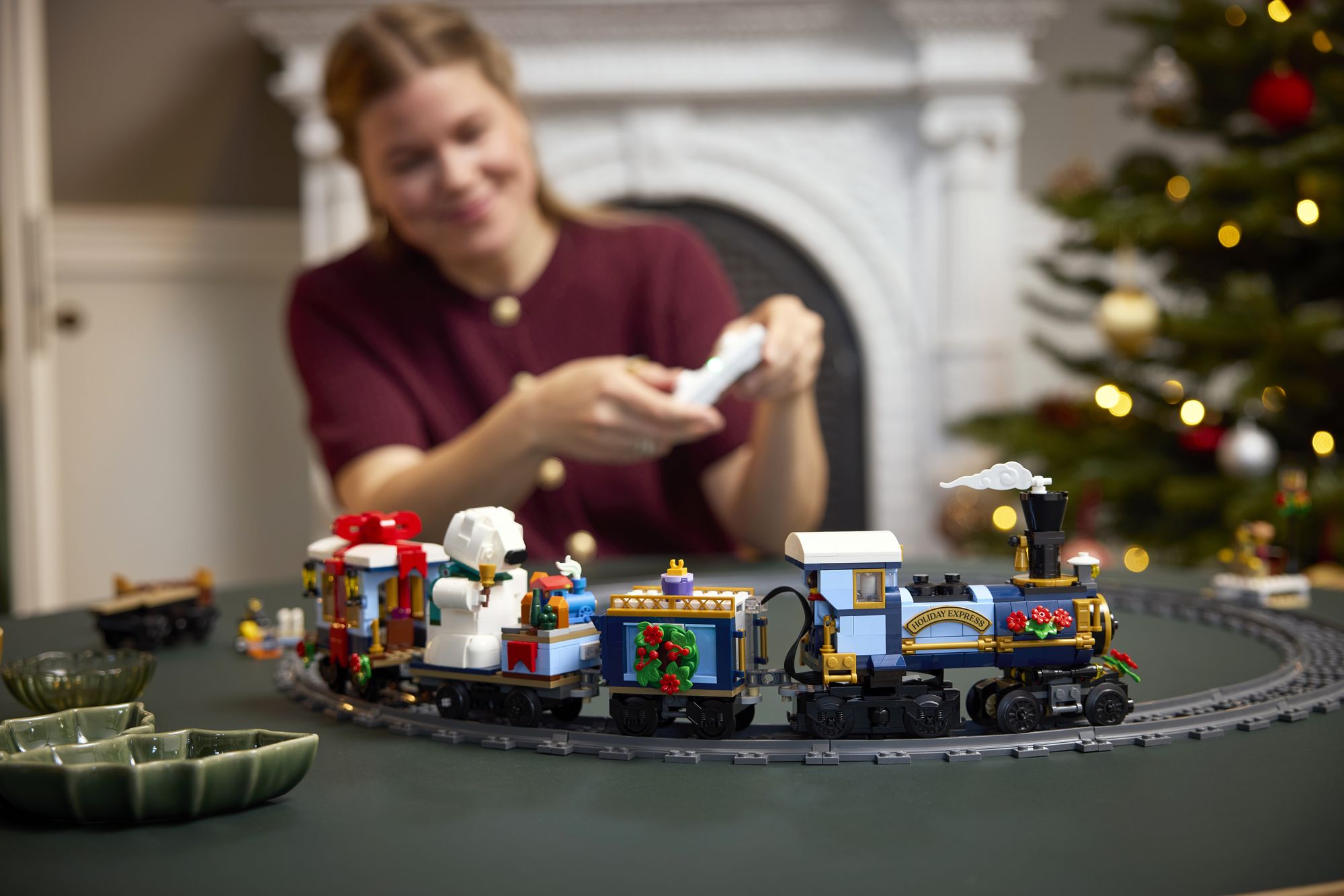 LEGO Icons Holiday Express Train 10361