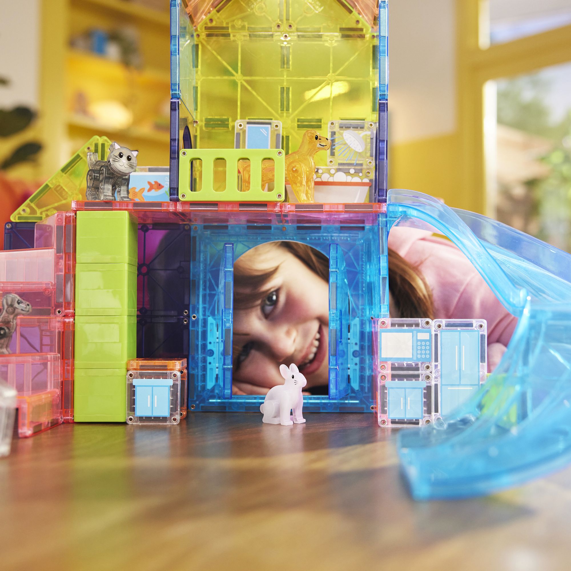 MAGNA-TILES® Pet Playhouse 50-Piece Magnetic Construction Set, The Original Magnetic Building Brand