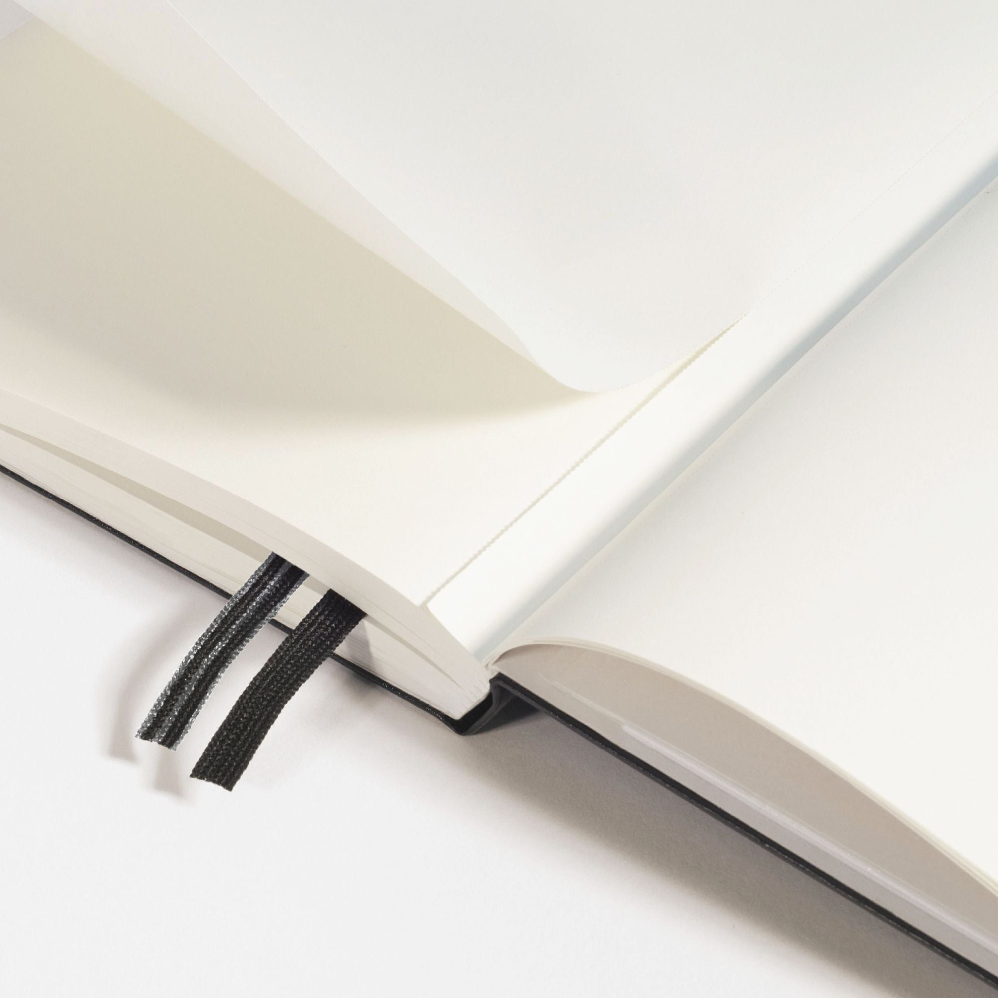 Leuchtturm1917 Rising Sun, Softcover, Medium (A5), 123 p., dotted