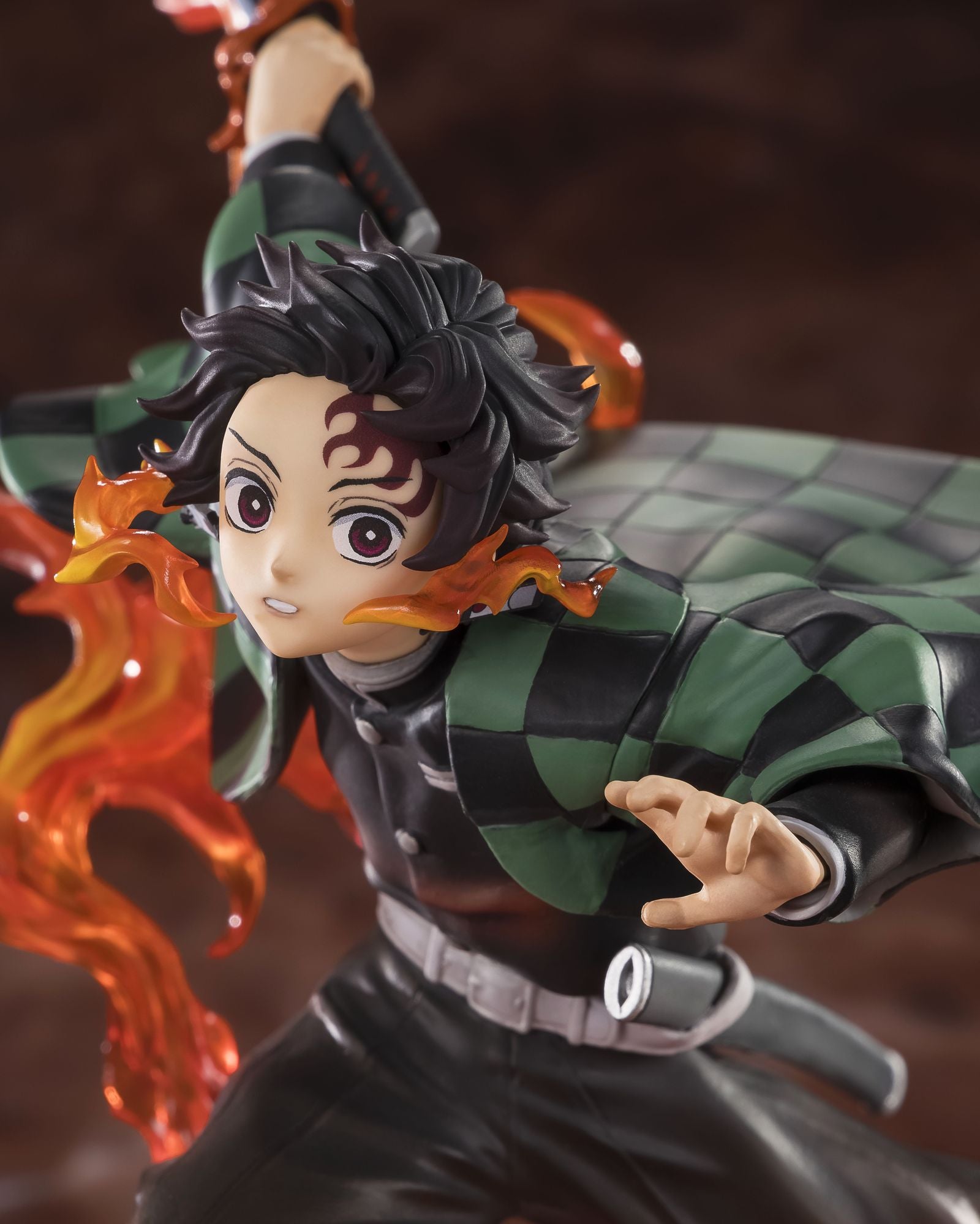 TANJIRO KAMADO KYOJURO RENGOKU'S SWORD GUARD ver. "Demon Slayer: Kimetsu no Yaiba", TAMASHII NATIONS FiguartsZERO