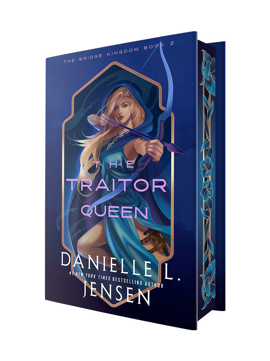 The Traitor Queen (Deluxe Edition) (The Bridge Kingdom Series #2)