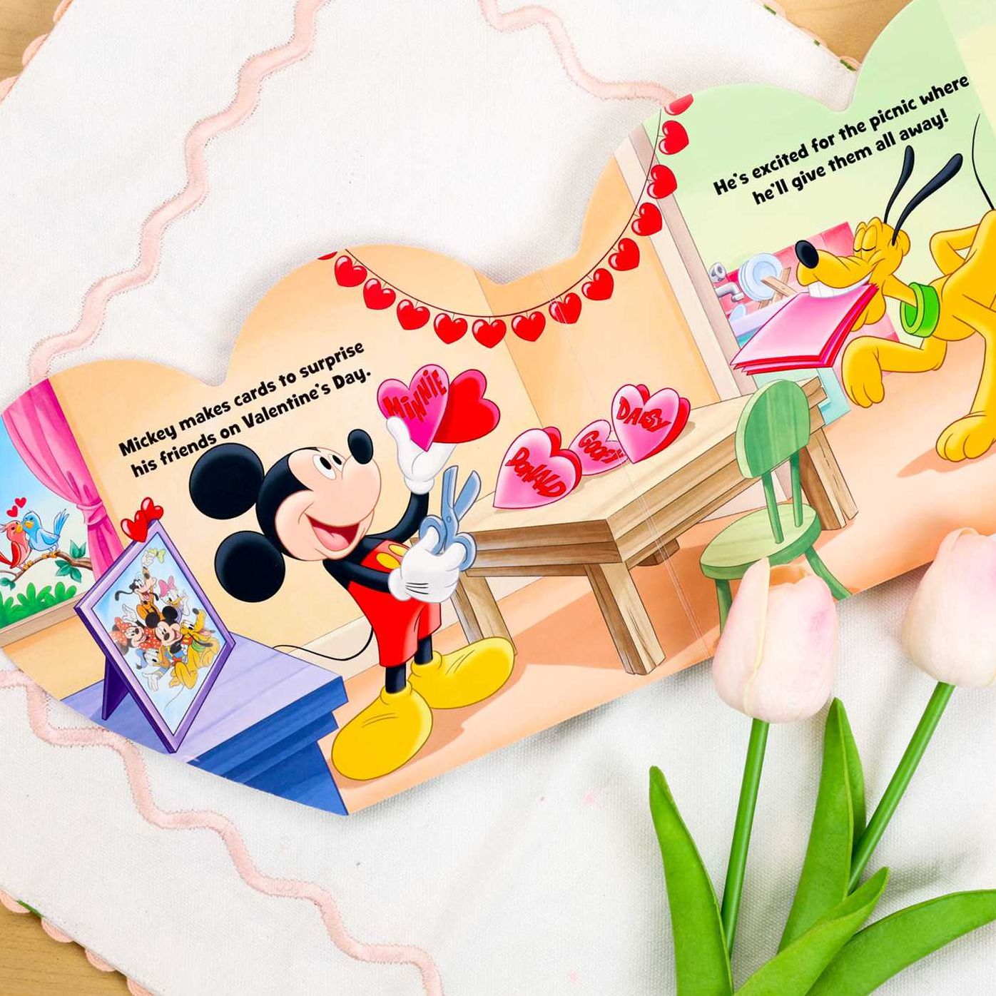 Disney Mickey & Friends: A Very Mickey Valentine's Day