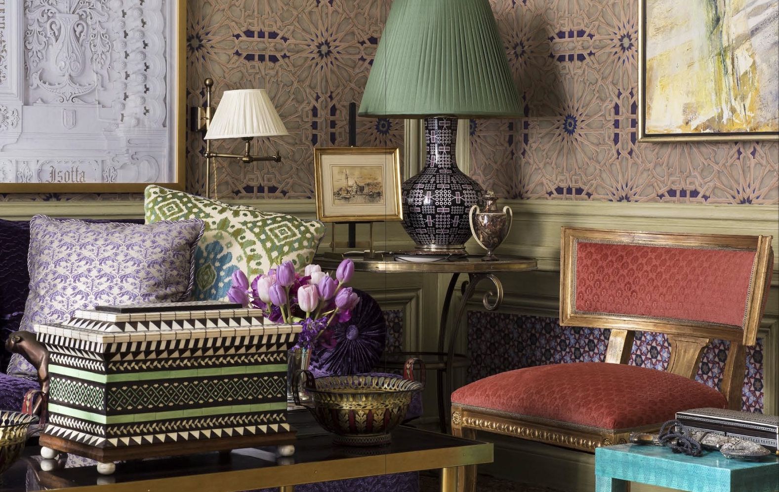 Carlos Mota: Purple Fever: Celebrate purple in all its manifestations - in nature, art, interiors, and design