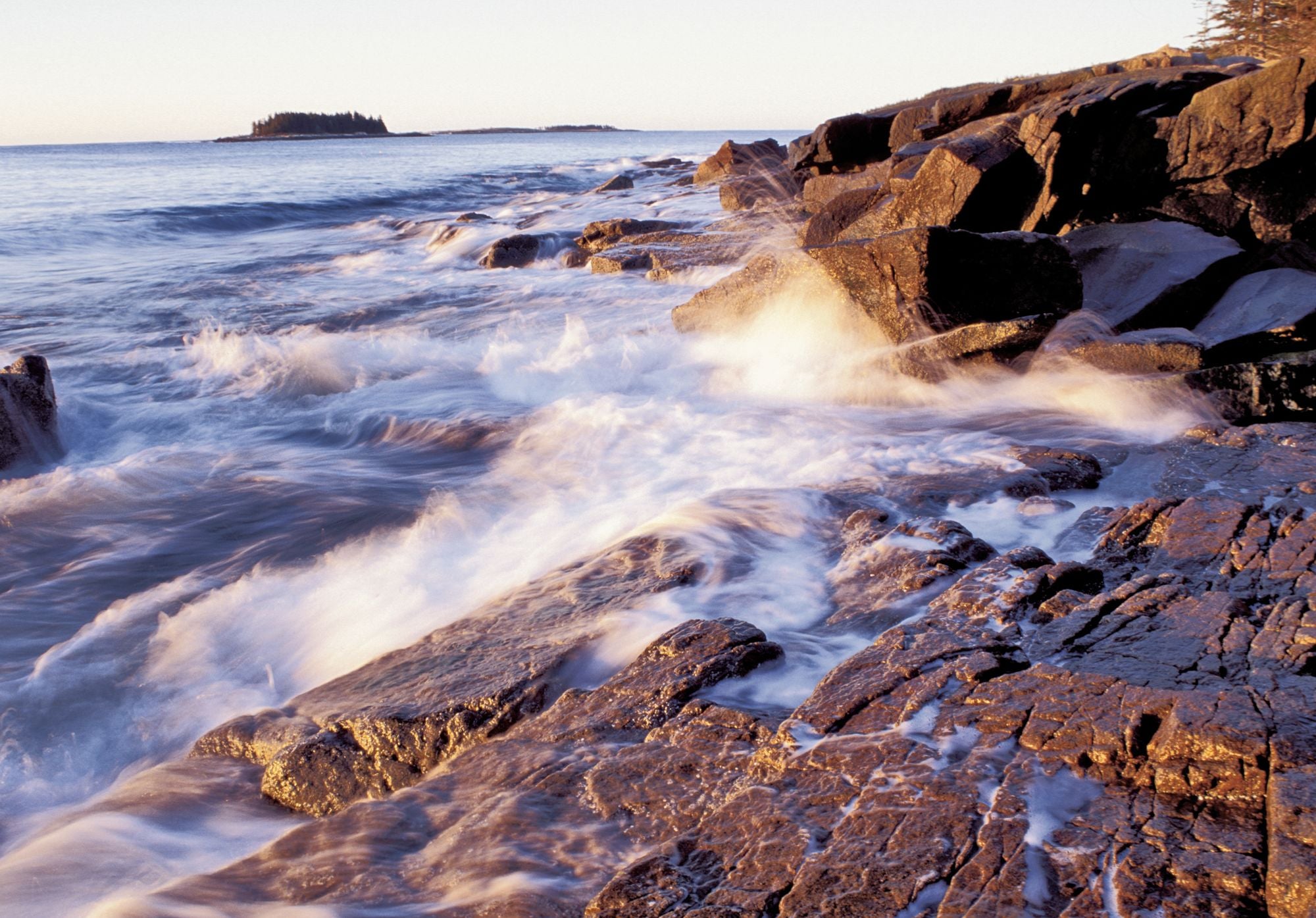 The Photographer's Guide to Acadia National Park: Where to Find Perfect Shots and How to Take Them