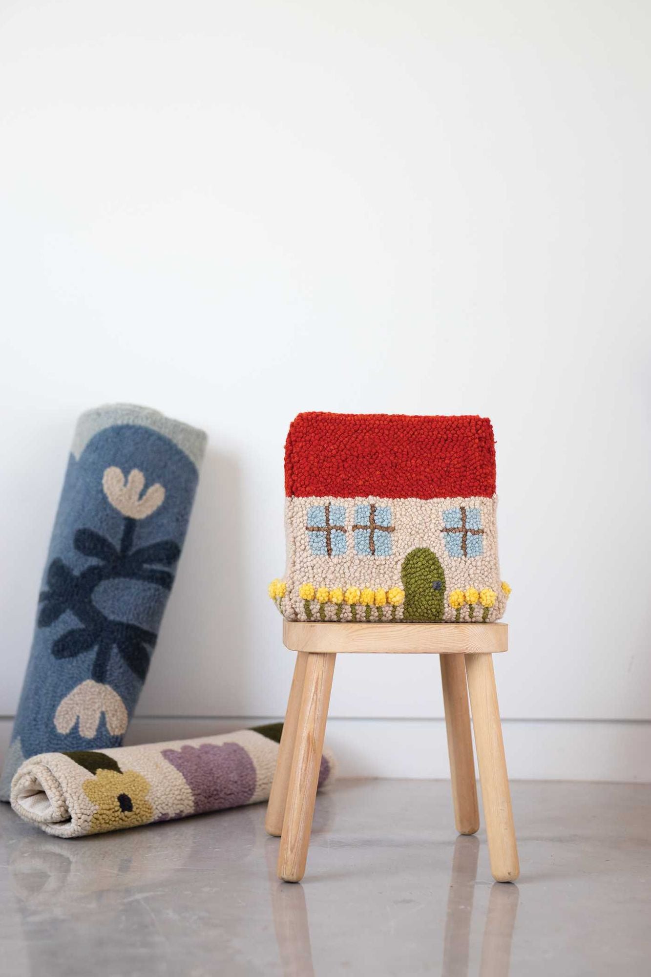 Punch Needle Rug Hooking Handbook: Techniques & Playful Projects