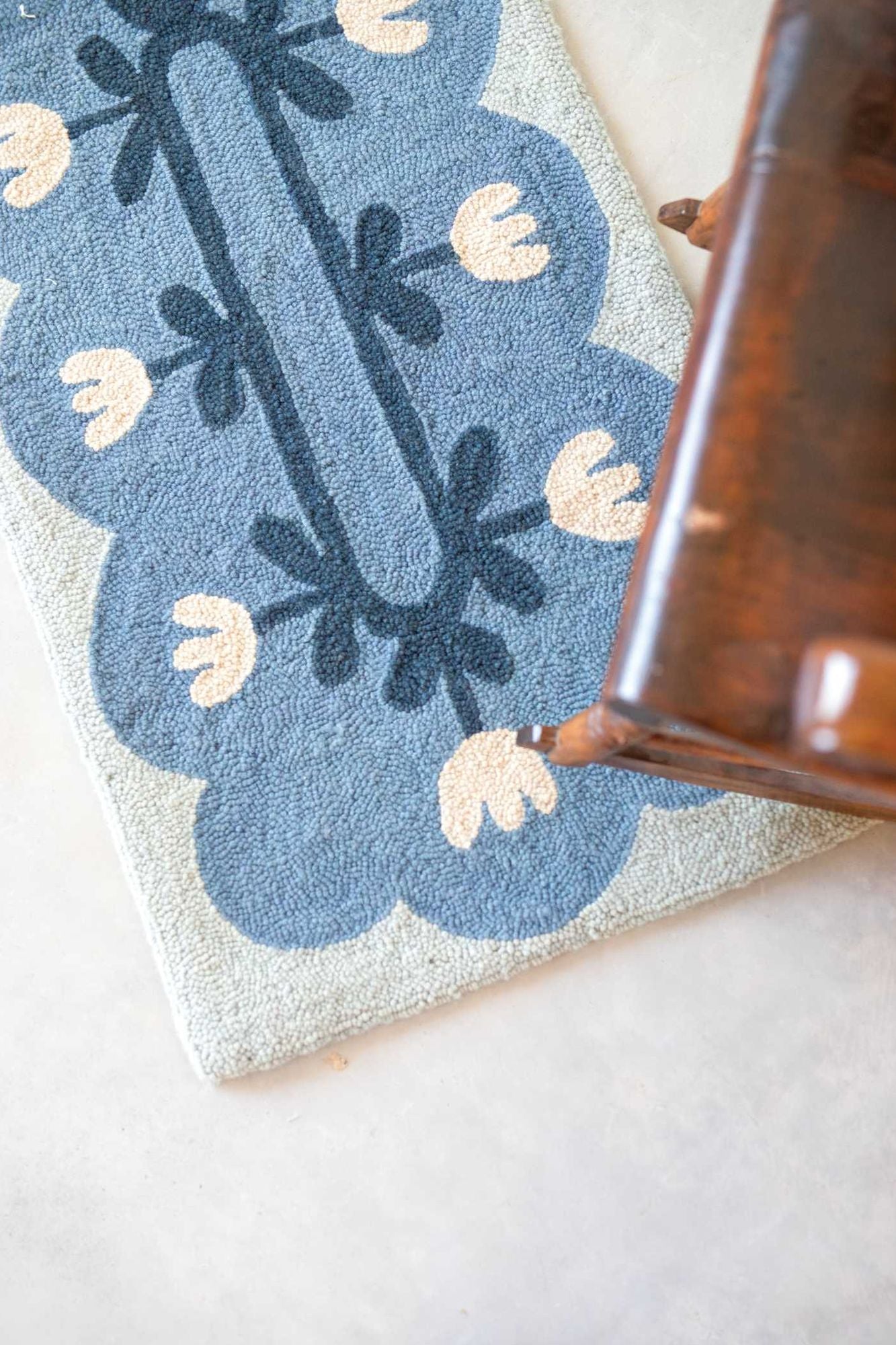Punch Needle Rug Hooking Handbook: Techniques & Playful Projects