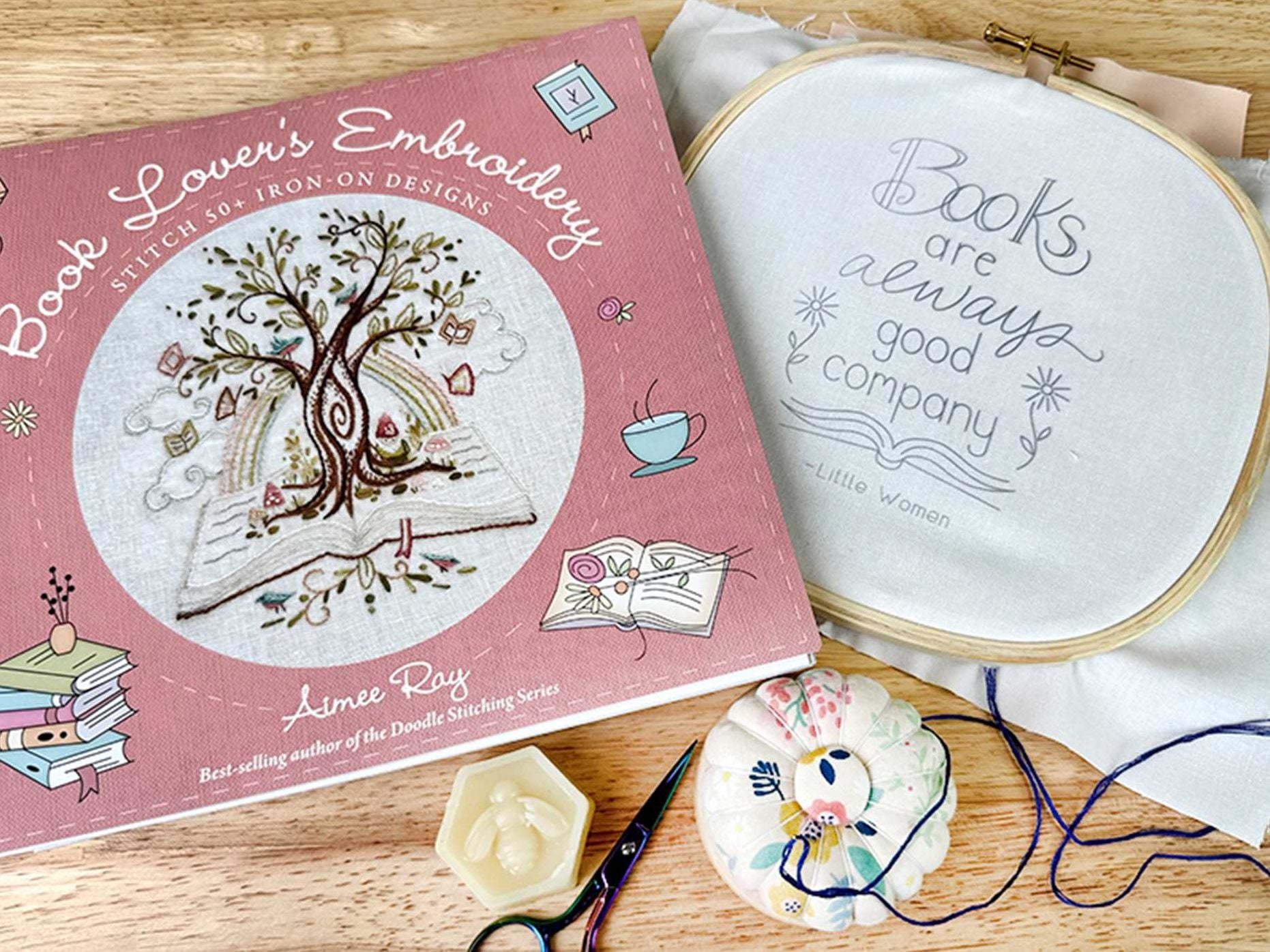Book Lover's Embroidery: Stitch 50+ Iron-on Designs