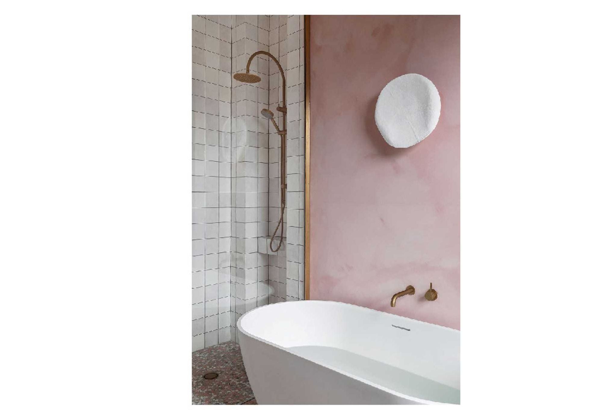 Curated Living: Elegant Interiors and Artful Homes