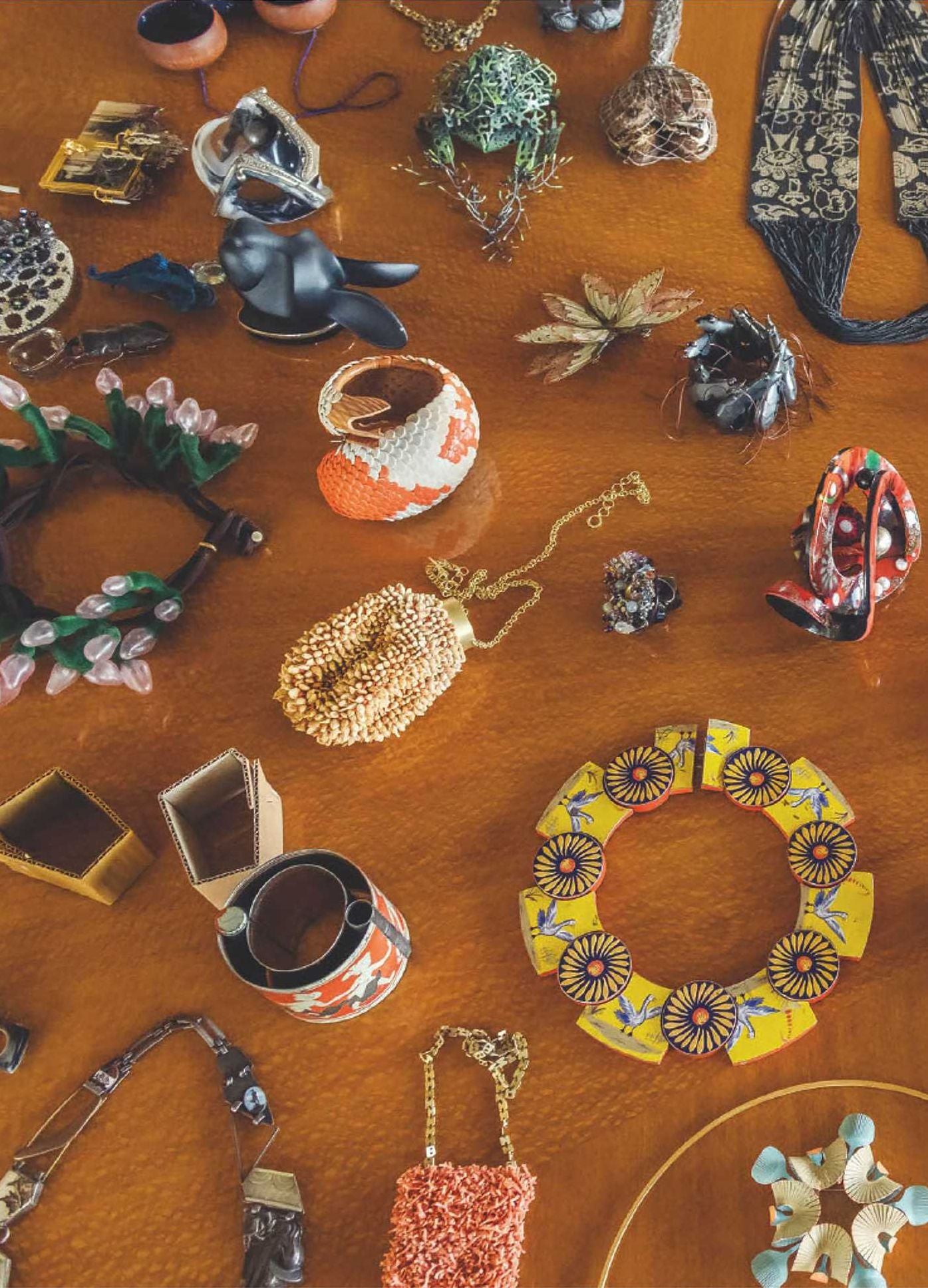 Feast: Contemporary Jewelry from the Susan Beech Collection