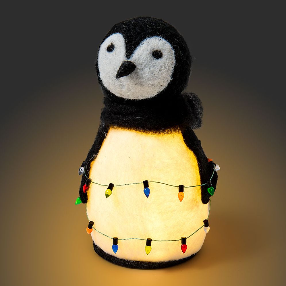 Penguin Felt Light