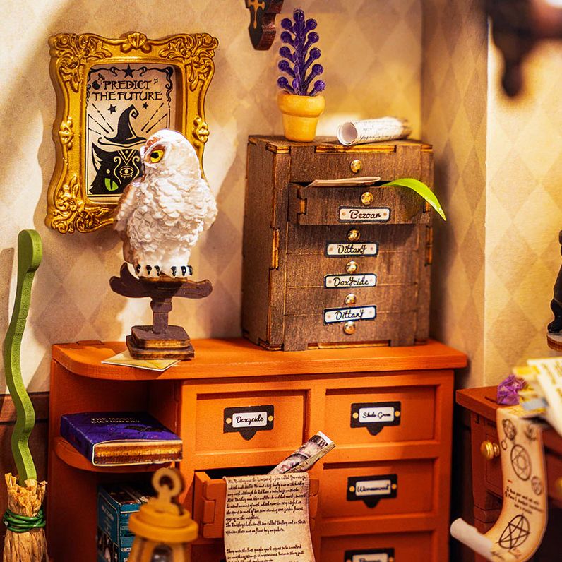 DIY Miniature House Magic Study