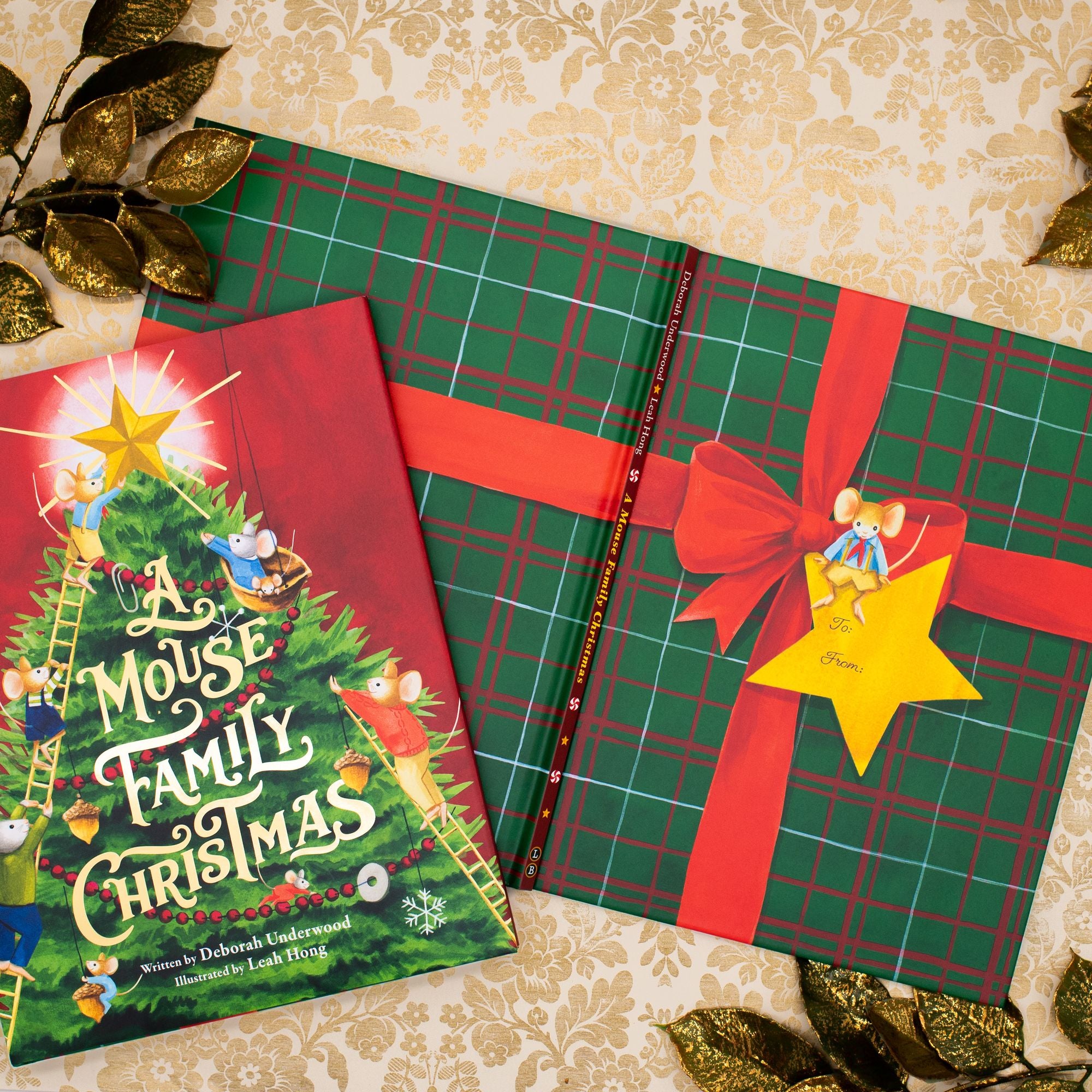 A Mouse Family Christmas
