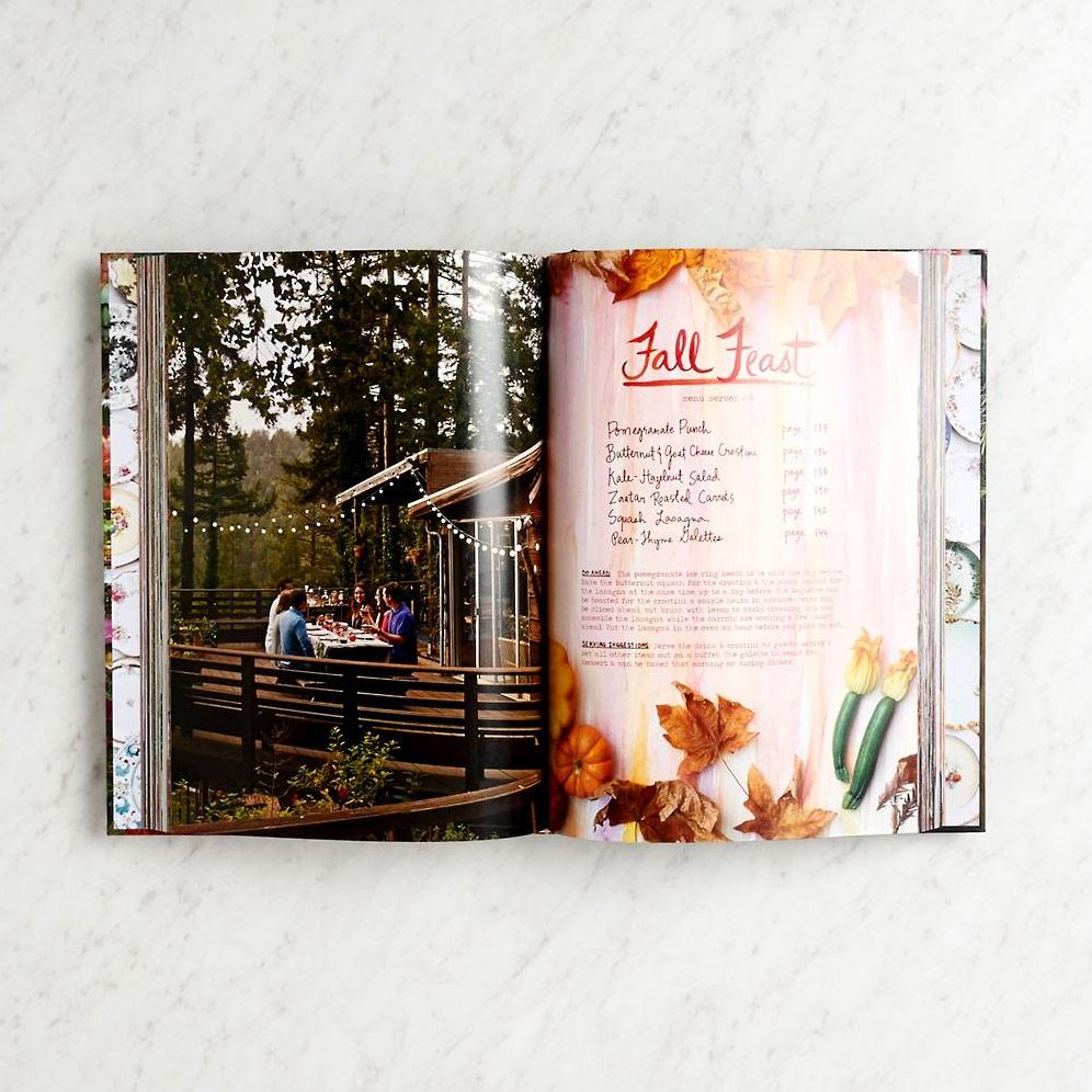 The Forest Feast Gatherings: Simple Vegetarian Menus for Hosting Friends & Family