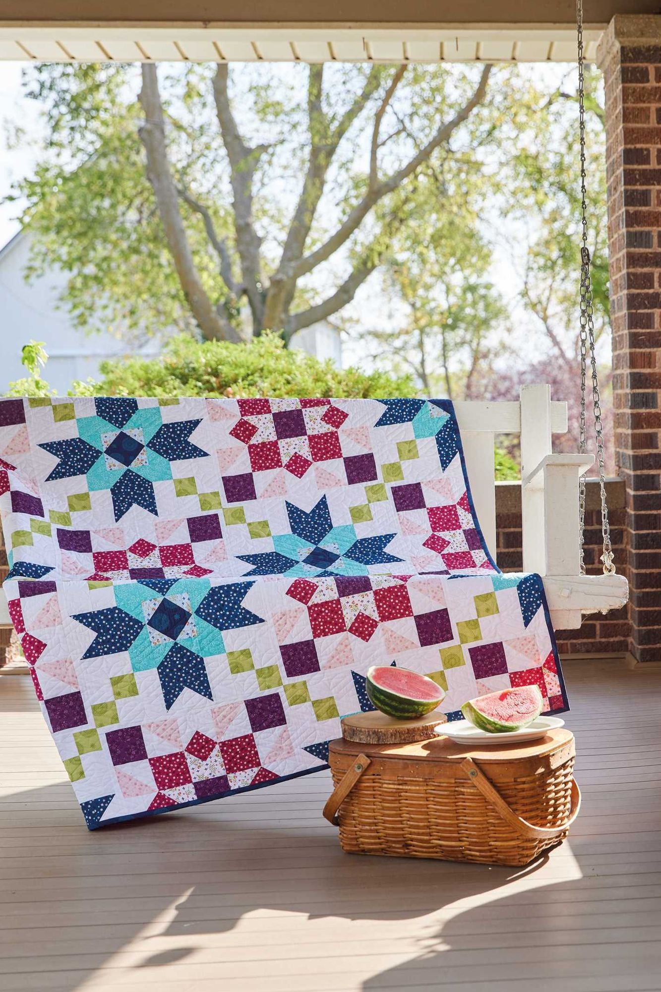 Barn Star Sampler: 20 Starry Blocks and 7 Spectacular Quilts