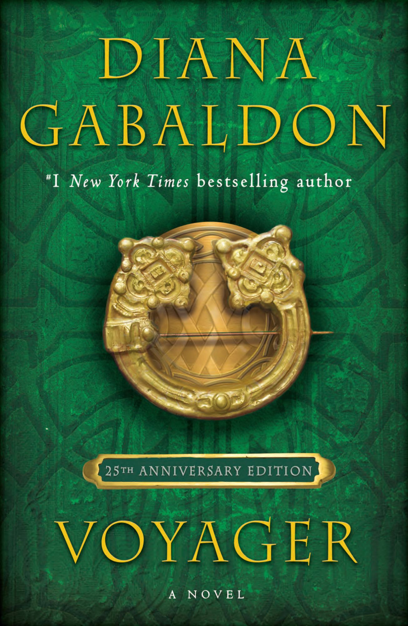 Voyager (Outlander Series #3) (25th Anniversary Edition)