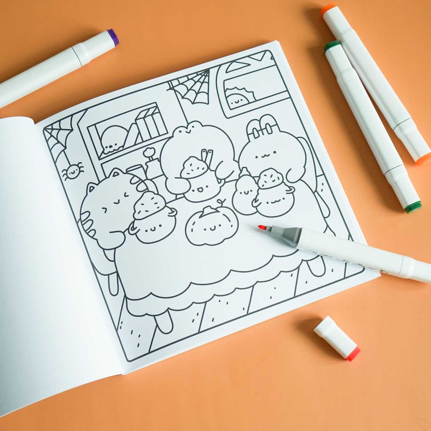 Cute & Cozy Coloring: Spooky