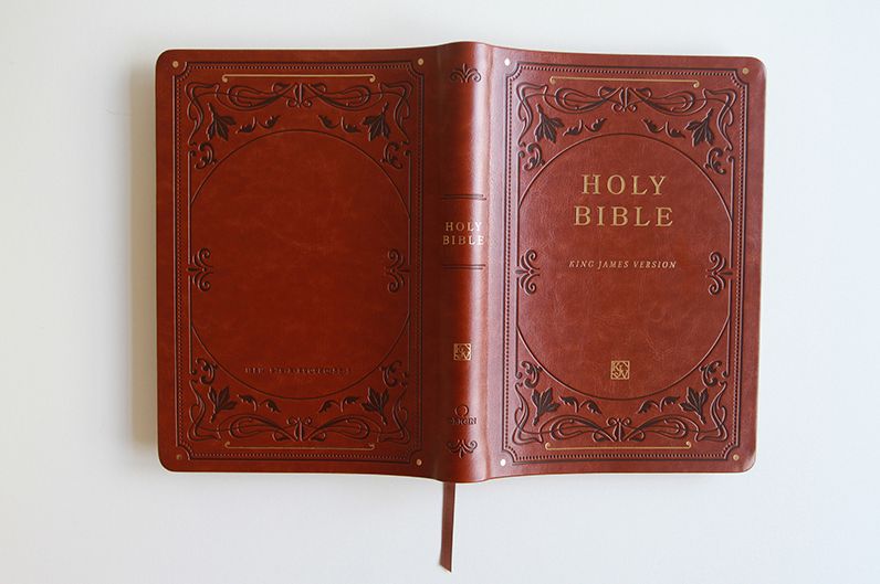 KJV Holy Bible, Giant Print Thinline Large format, Brown Premium Imitation Leather with Ribbon Marker, Red Letter, and Thumb Index