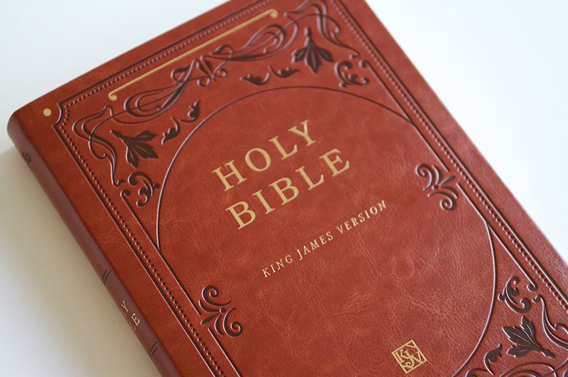 KJV Holy Bible, Giant Print Thinline Large format, Brown Premium Imitation Leather with Ribbon Marker, Red Letter, and Thumb Index