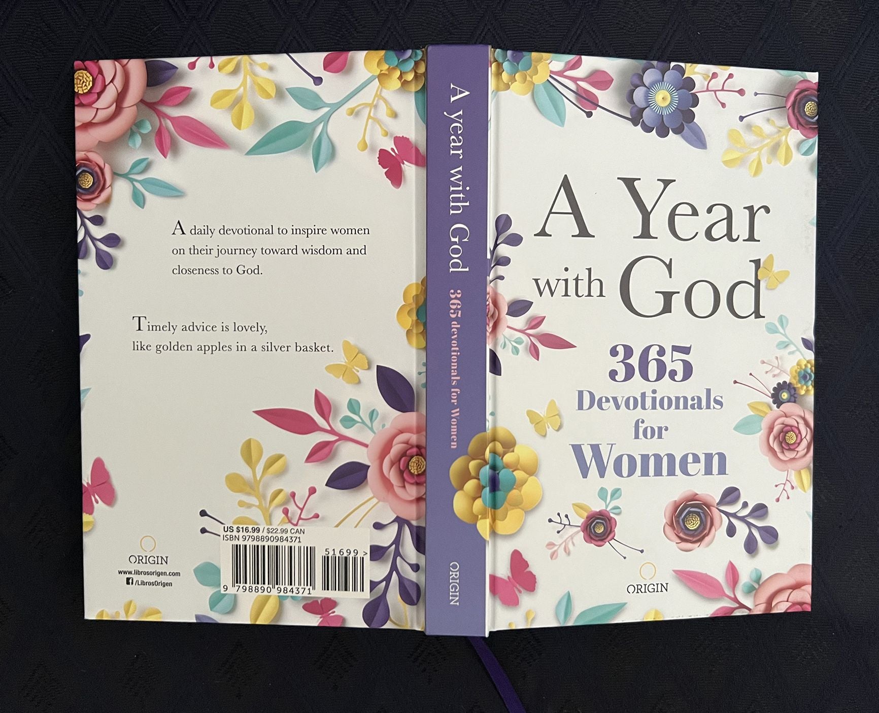 A Year with God: 365 Devotionals for Women